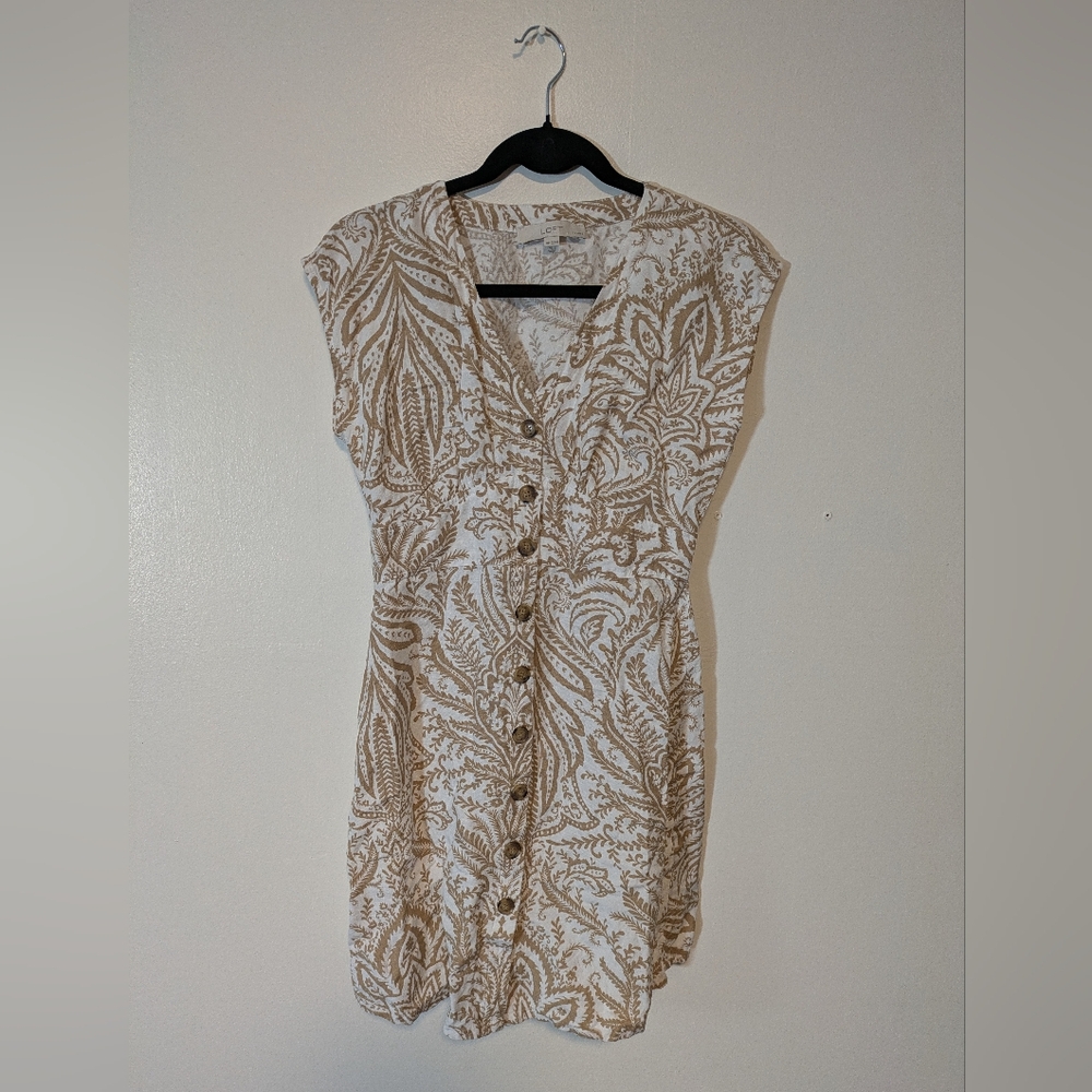 Elegant Brown and White Paisley Dress